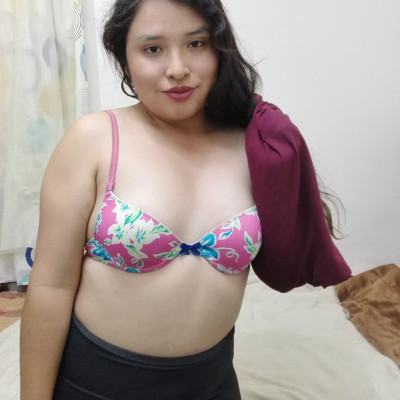 Putita en fotos desnuda