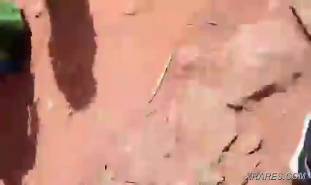 Two girls stripped naked for stealing in market in Uganda - Xrares