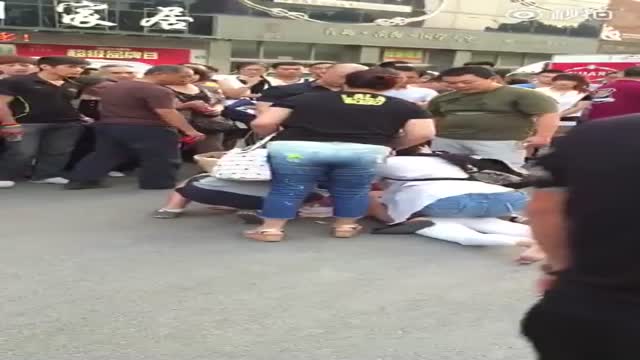 Chinese girl stripped by gang - Xrares