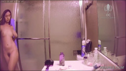 My stepsis in getting in the shower