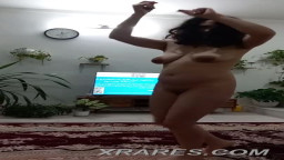 Iranian Milf Dance
