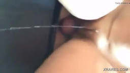 grooling while fucking
